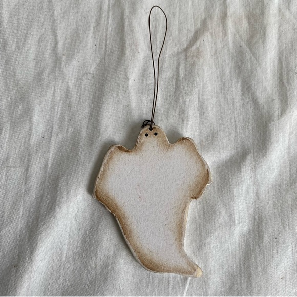 Halloween Decor Set of 6 Wood Ornaments - Picture 6 of 9